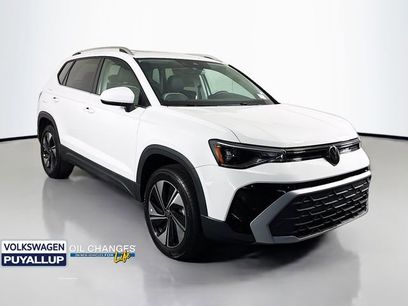 New 2025 Volkswagen Taos SE