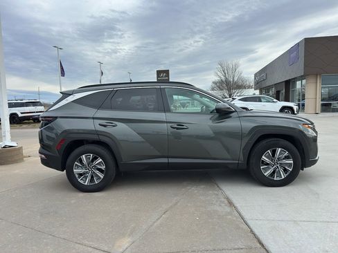 Used 2022 Hyundai Tucson Blue image 7