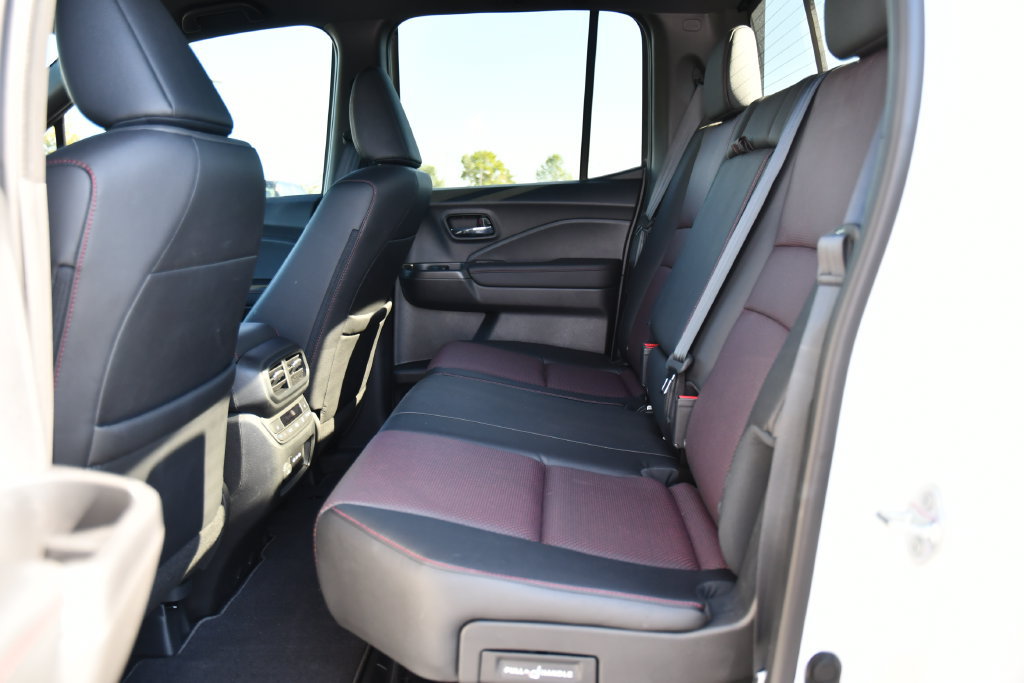 Used 2026 Honda Ridgeline Black Edition image 21