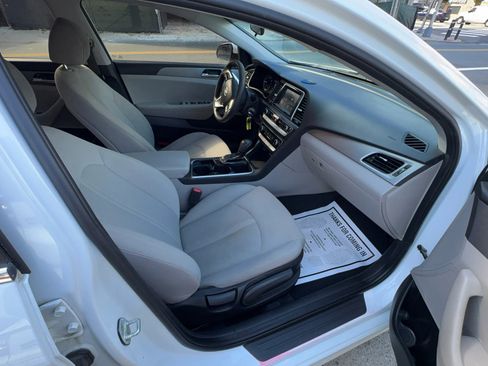 Used 2018 Hyundai Sonata SE image 13