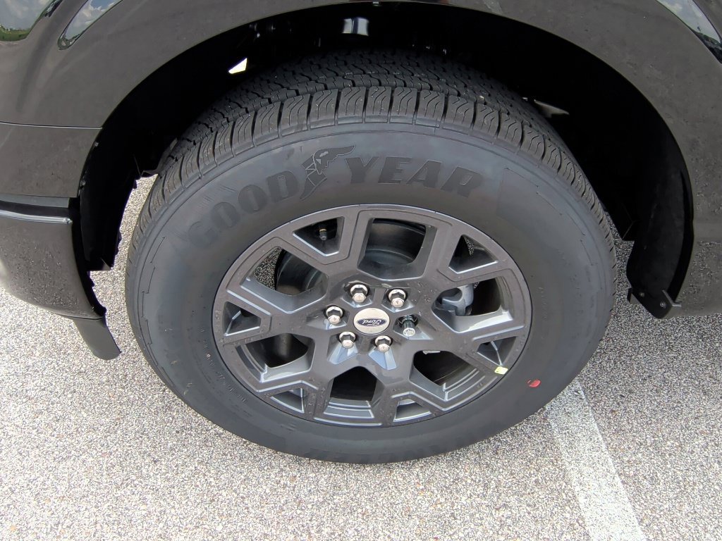New 2026 Ford F150 STX w/ Equipment Group 200A RWD image 40