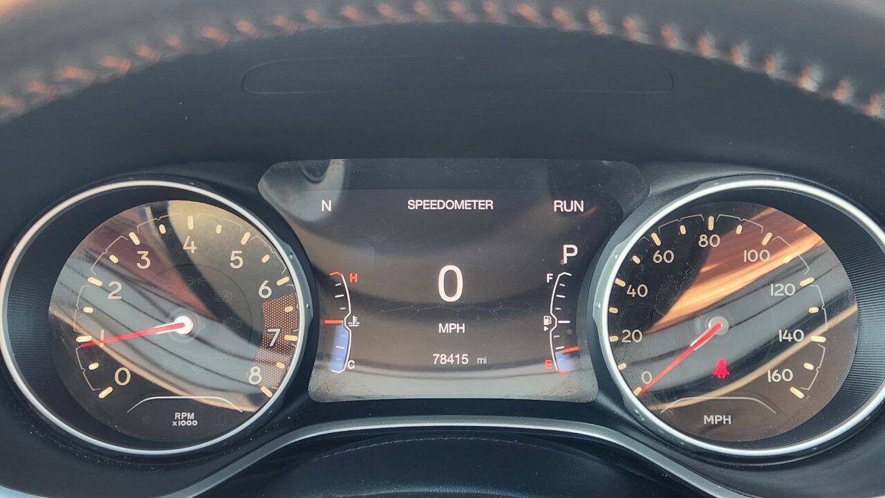 Used 2018 Jeep Compass Latitude w/ Popular Equipment Group FWD image 25
