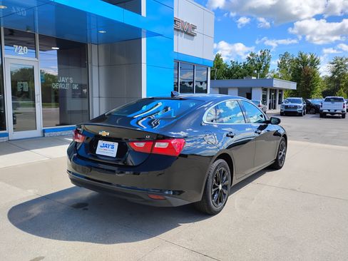 Used 2025 Chevrolet Malibu LT FWD image 15