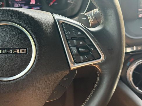 Used 2022 Chevrolet Camaro LT RWD image 15