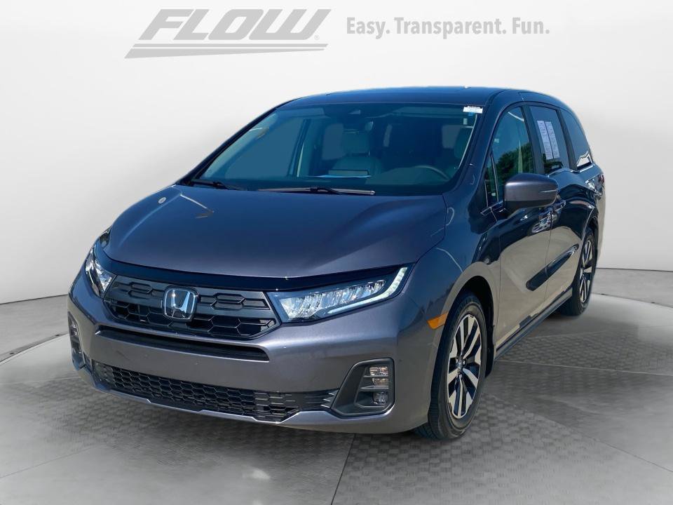 Certified 2026 Honda Odyssey EX-L image 4