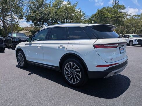 Used 2023 Lincoln Corsair Reserve w/ Equipment Group 201A FWD image 6