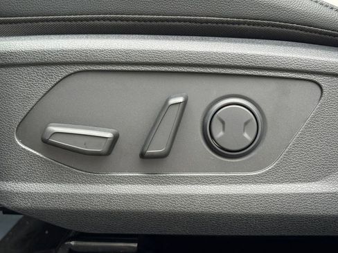 New 2026 Kia Sportage EX FWD image 12