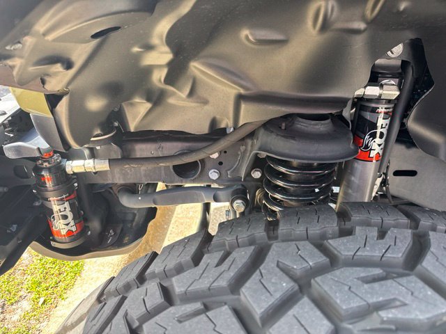 Used 2026 Jeep Gladiator Rubicon AWD/4WD image 4