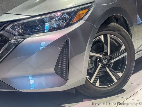 Used 2025 Nissan Sentra SV image 4