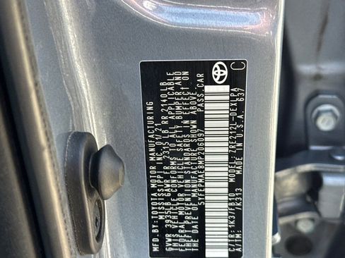 Used 2021 Toyota Corolla LE FWD image 26