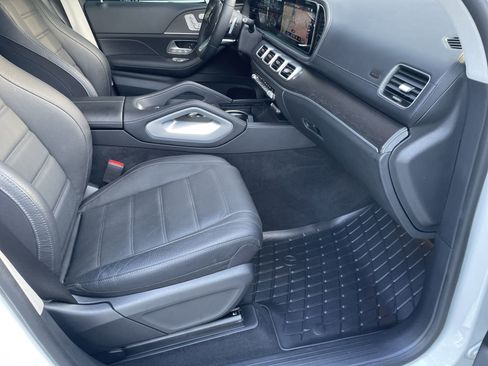 Certified 2023 Mercedes-Benz GLS 580 4MATIC image 51