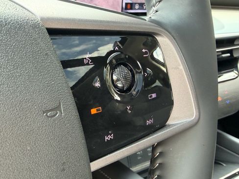 Certified 2025 Nissan Murano SL w/ Cargo Package AWD/4WD image 29
