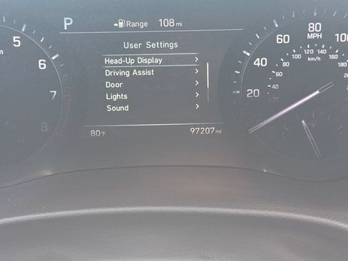 Used 2018 Genesis G80 3.8 w/ Option Group 03 RWD image 15