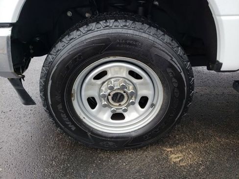 Used 2022 Ford F350 XL w/ Power Equipment Group image 26