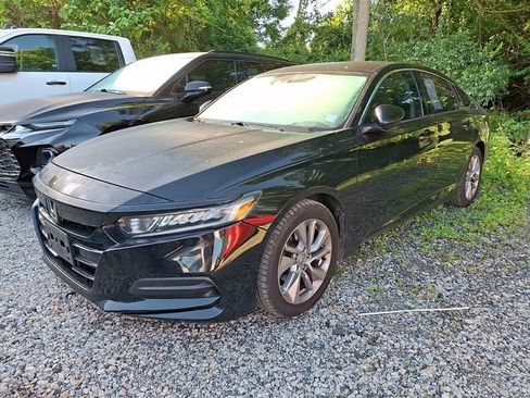 Used 2018 Honda Accord LX image 3