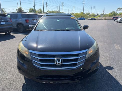 Used 2010 Honda Crosstour EX-L image 2