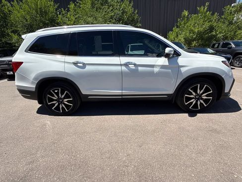 Used 2020 Honda Pilot Touring image 8