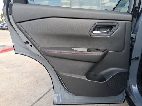 New 2026 Nissan Rogue SV AWD/4WD image 29