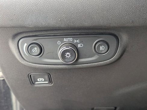 Used 2020 GMC Terrain SLT w/ Preferred Package image 23