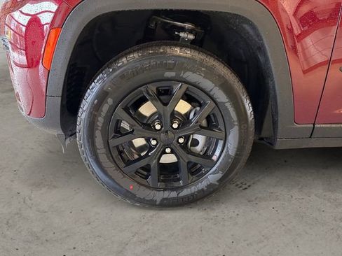 New 2026 Jeep Grand Cherokee Altitude AWD/4WD image 15