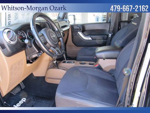 Used 2013 Jeep Wrangler Unlimited Sahara w/ Mopar Chrome Edition Group image 21