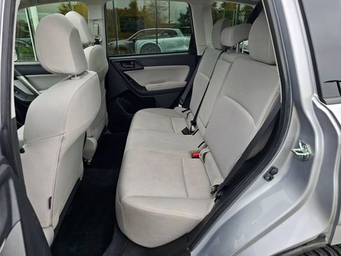Used 2015 Subaru Forester 2.5i Premium w/ All-Weather Package AWD/4WD image 16