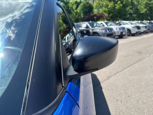 Used 2025 Nissan Kicks Play S FWD image 33