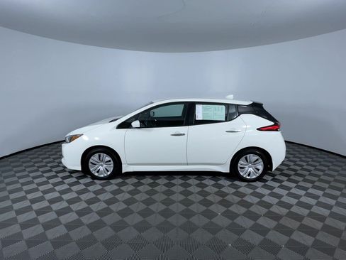 Certified 2025 Nissan Leaf S FWD image 5