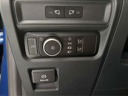 Used 2024 Ford F150 XLT w/ FX4 Off-Road Package AWD/4WD image 16