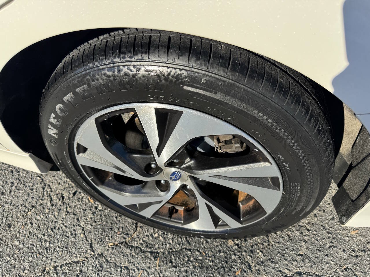 Used 2020 Subaru Legacy w/ Alloy Wheel Package AWD/4WD image 18