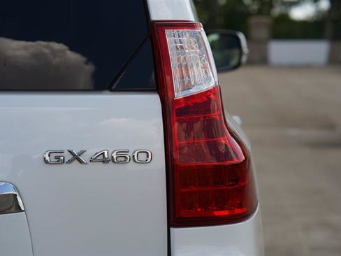 Used 2013 Lexus GX 460 Premium AWD/4WD image 31