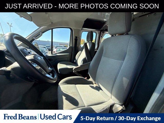 Used 2015 Ford Transit 250 130 Low Roof w/ Exterior Upgrade Package RWD image 15