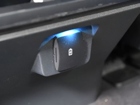 Used 2024 Ford F150 STX w/ Tow/Haul Package image 33