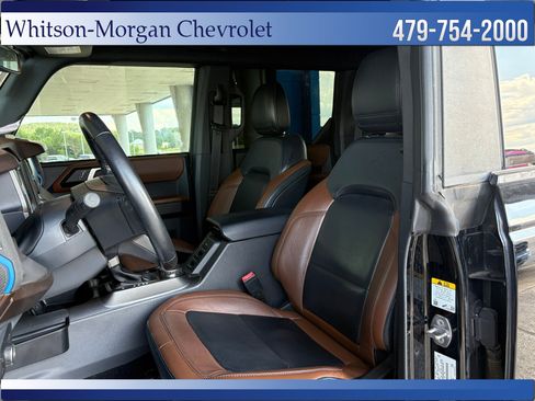 Used 2022 Ford Bronco Outer Banks AWD/4WD image 9