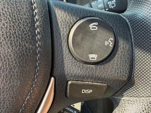 Used 2014 Toyota RAV4 LE AWD/4WD image 12
