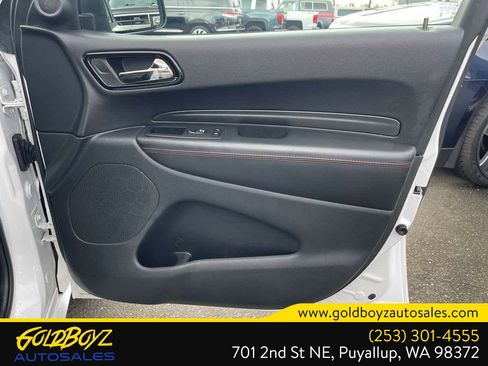 Used 2025 Dodge Durango R/T image 34