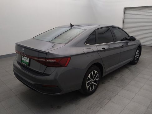 Used 2025 Volkswagen Jetta S image 9