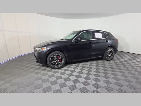 Used 2020 Alfa Romeo Stelvio Ti w/ Active Blind Spot Package AWD/4WD image 49