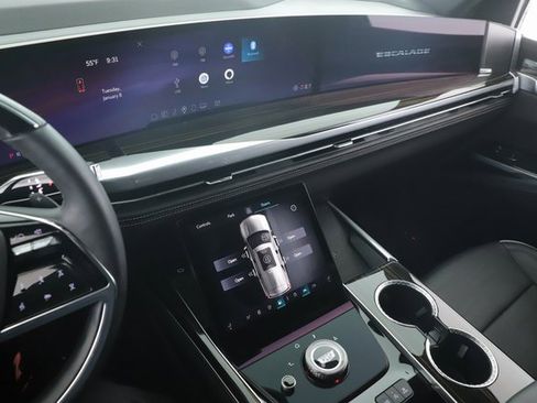 Used 2025 Cadillac Escalade ESV Premium Luxury w/ Touring Package image 29