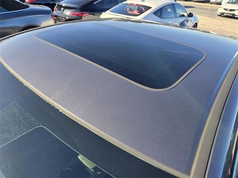 Used 2018 Acura TLX w/ Technology Package image 13