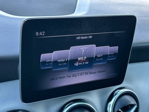 Used 2020 Mercedes-Benz GLA 250 image 27