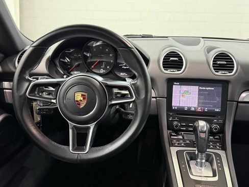 Used 2017 Porsche 718 Cayman RWD image 8