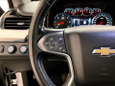 Used 2020 Chevrolet Tahoe Premier AWD/4WD image 11