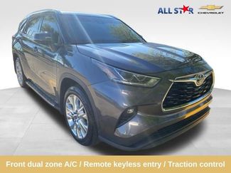 Used 2023 Toyota Highlander Limited 360° Tour