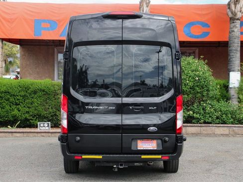 Used 2019 Ford Transit 350 XLT image 7