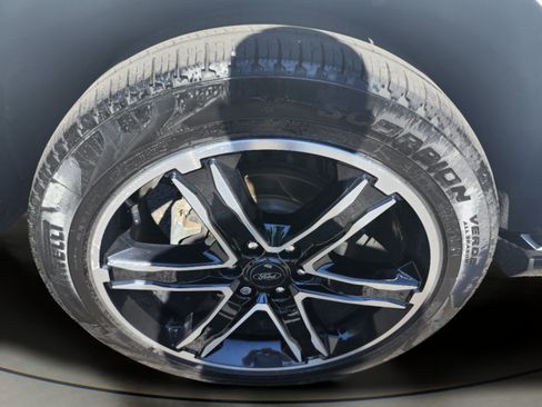 Used 2021 Ford Expedition Limited AWD/4WD image 39