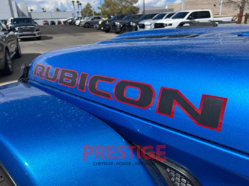 Used 2021 Jeep Wrangler Unlimited Rubicon AWD/4WD image 14
