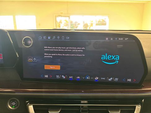 Used 2024 Chevrolet Traverse RS w/ LPO, Floor Liner Package image 49