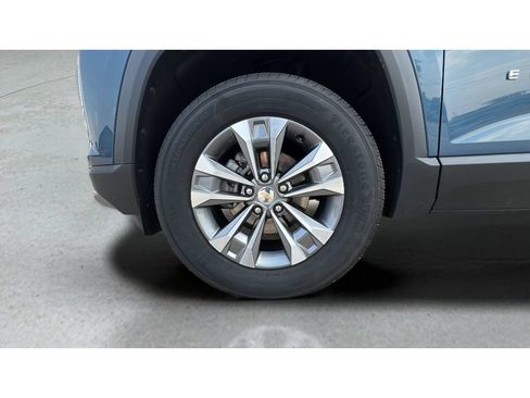 Certified 2025 Chevrolet Equinox LT w/ Convenience Package II FWD image 34