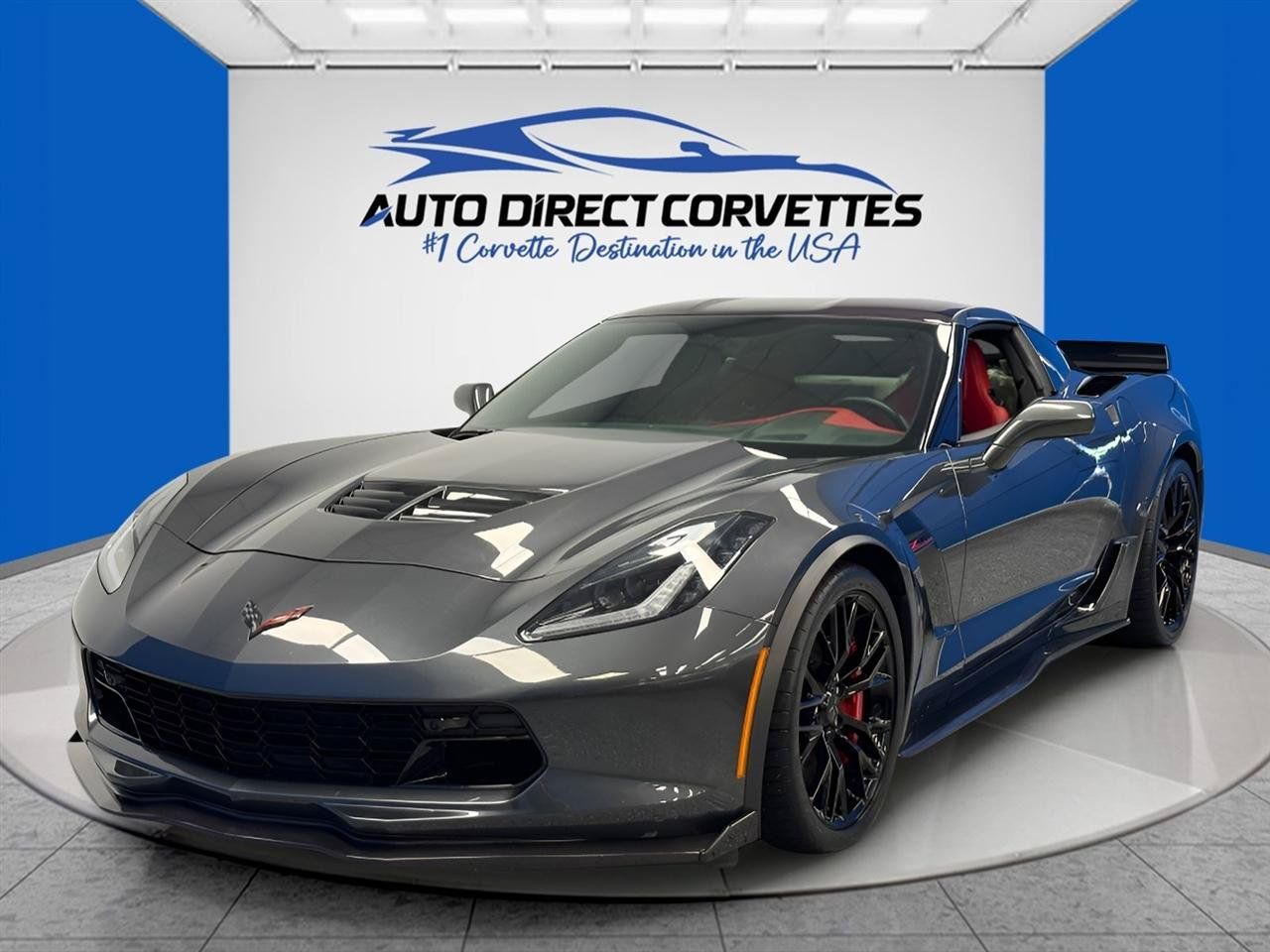 Used 2017 Chevrolet Corvette Z06 w/ Z07 Performance Package RWD image 11